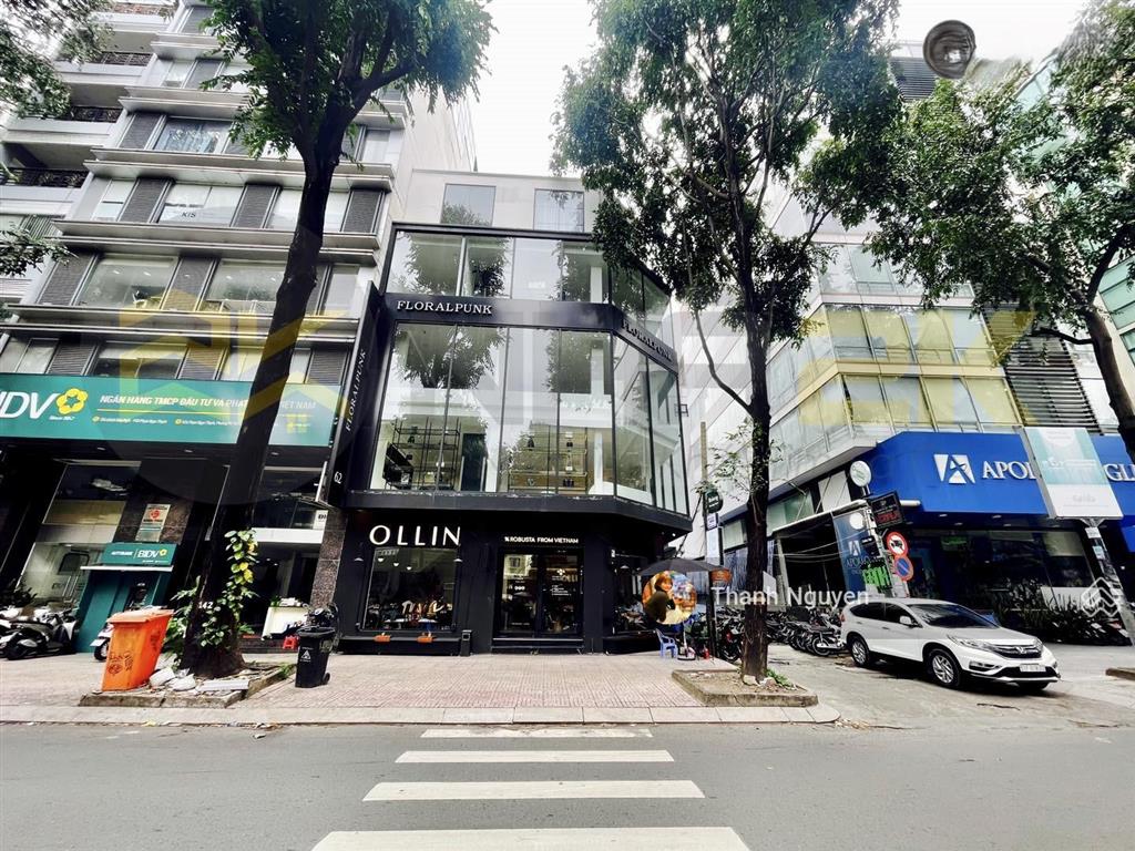 Tòa nhà góc 2mt phạm ngọc thạch, quận 3 10x15m 5 tầng hđt 250 triệu/tháng giá 60 tỷ