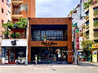 Góc 2 mt cách mạng tháng 8, quận 1  8x18m  2 tầng  hđt 200 triệu/tháng  giá 58 tỷ