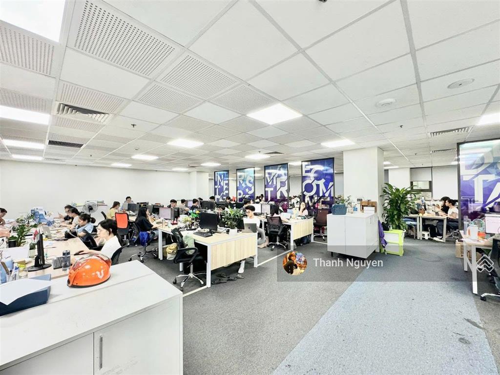 Toà nhà mt cửu long, tân bình  20x25m  2 hầm 9 tầng  hđt 700 triệu  giá 170 tỷ