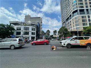 Góc 2mt hoàng văn thụ + phạm văn hai, tân bình  12x20m  5 tầng  hđt 300 triệu/th  giá 90 tỷ