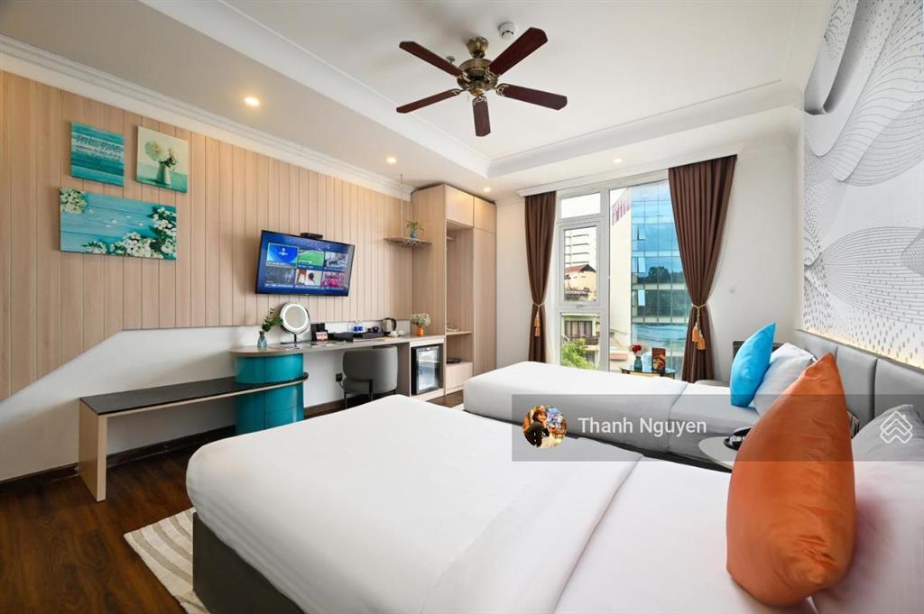 Khách sạn vip  mặt tiền lý tự trọng, quận 1  8.5x22m  hầm 10 tầng  hđt 650 triệu  giá 200 tỷ