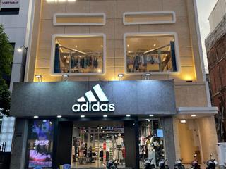 Vị trí vàng  mt lý tự trọng, quận 1  8x21m  5 tầng  hđ thuê 200 triệu/tháng  giá 102 tỷ