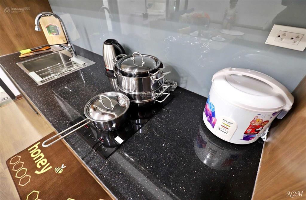 Cho thuê chdv full đồ 01 ngủ 01 khách mới ở phố đi bộ trịnh công sơn, nhật tân, tây hồ, hà nội