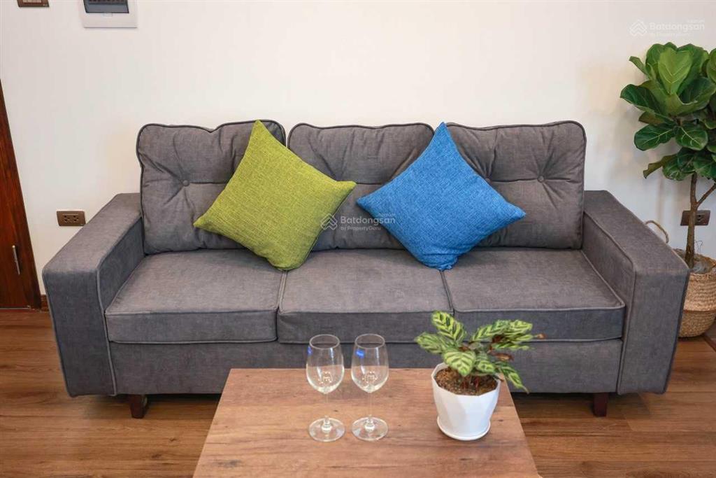 Cho thuê chdv full đồ studio mới tinh ở 121 yên phụ nhỏ, gần đường thanh niên, tây hồ, hà nội