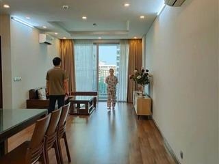Bán gấp căn hộ chung cư Resco Cổ Nhuế đường Phạm Văn Đồng – DT 106m2 – Giá chỉ 5,4 tỷ.