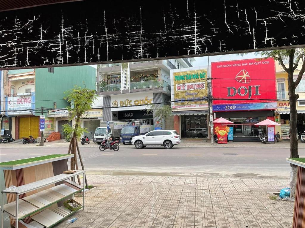 Bán nhà mặt tiền khu ngân hàng ngang 6,1m nở hậu 6,8m, 236 m2 phan chu trinh, tam kỳ, đà nẵng