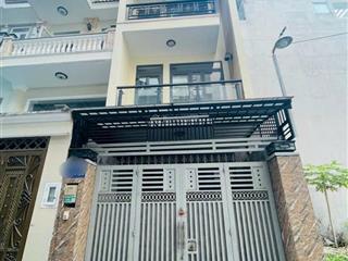 Nhà đường thông xe hơi ngay công viên 4 tầng, 4 phòng ngủ, 5 wc, ngay trường cn4