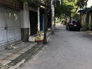 Đất mặt tiền công viên 10*19 sổ hồng riêng, đường trước đất 10m giá chỉ 16 tỉ