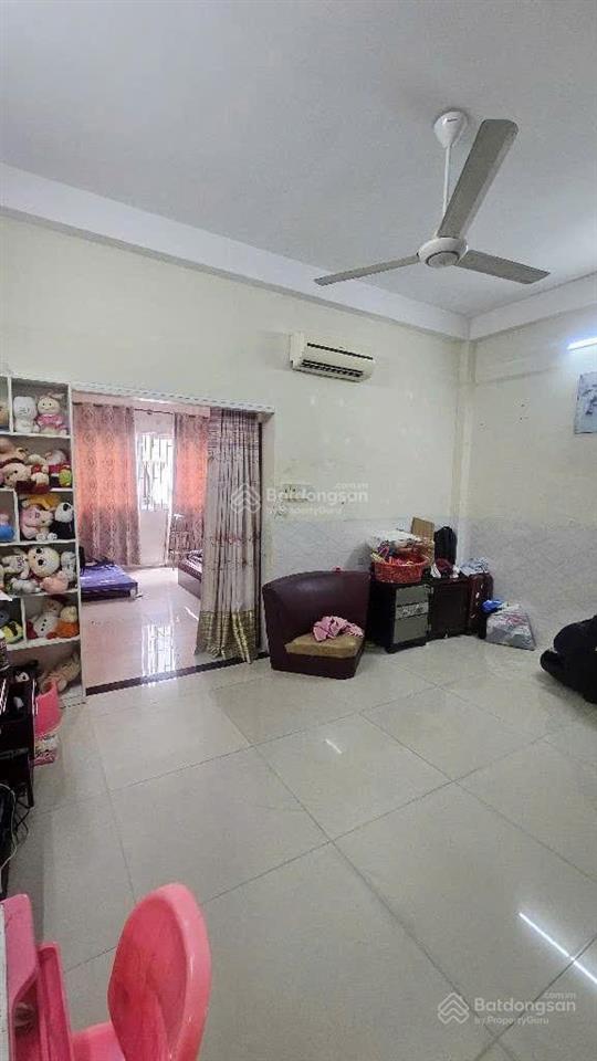 Bán nhà đường tân quý  tân phú  5x14  4 tầng  9,4 tỷ