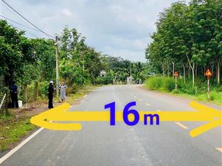 200m2 sỗ sẵn chơn thành plaza , tài chính 400tr . dân đông , trường chợ 2p