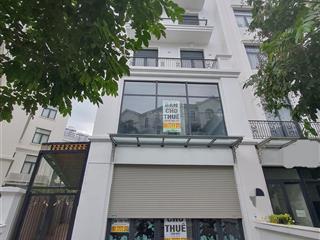 Thuê mở trường, công ty, ngân hàng, f&b không thể bỏ qua căn np 6 tầng, sẻ khe 500m2, khu manhattan