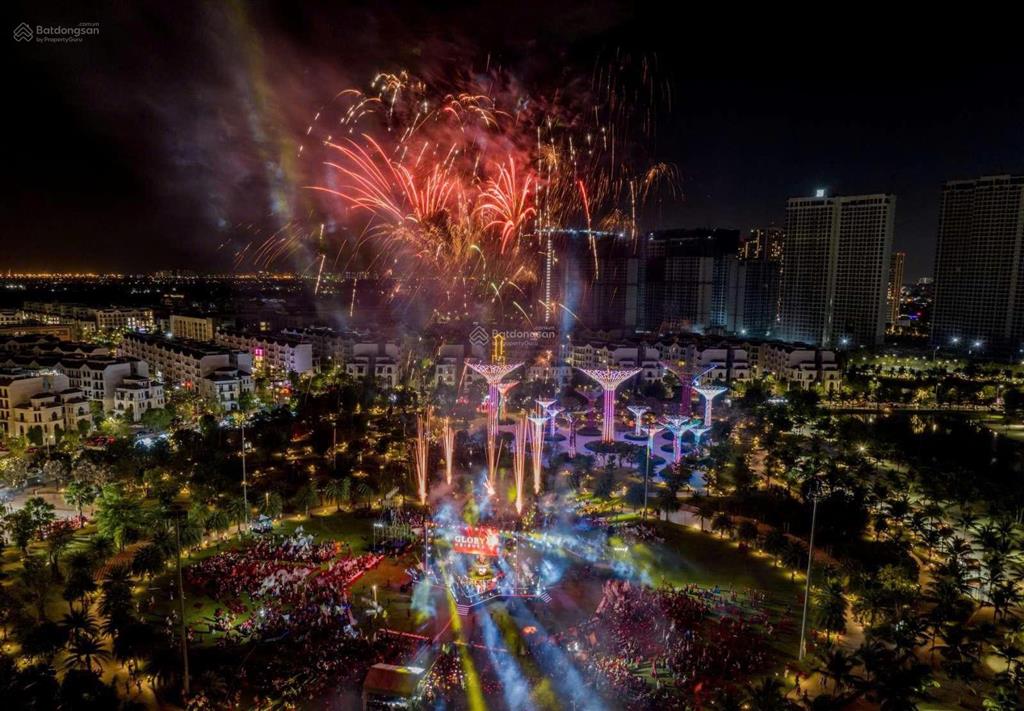 Chỉ 21 tỷ sở hữu nhà phố liền kế 6 tầng, dt 126m2  dài 18m  gần vincom, vinschool, vinmec