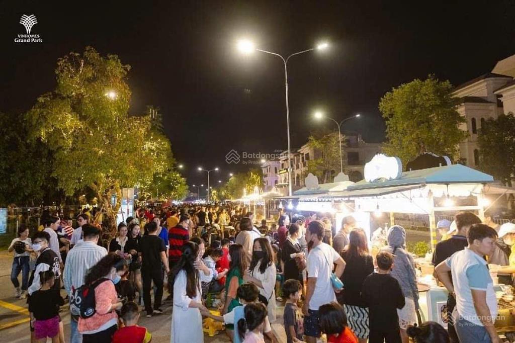 Chỉ 14,5 tỷ  sở hữu nhà phố vinhomes grand park quận 9 sổ hồng riêng, gần vinschool & vincom