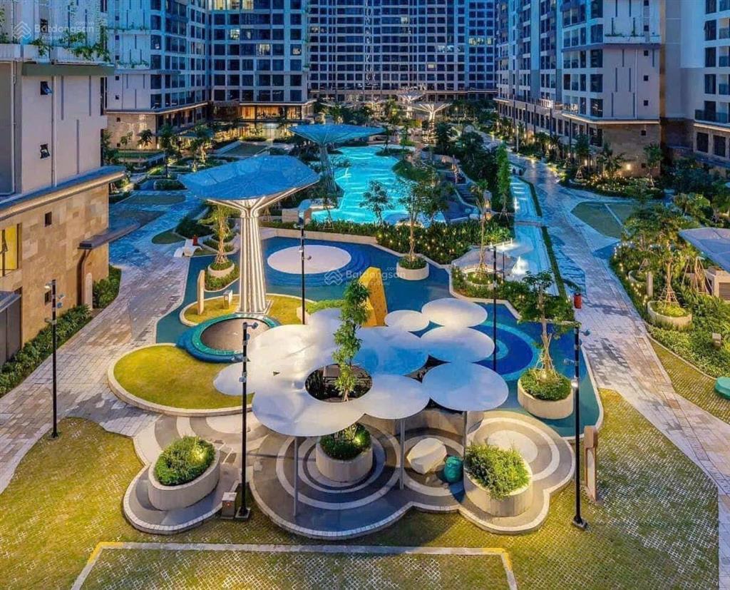 Cho thuê 3pn  tầng cao, view pháo hoa, sông đẹp  giá tốt 12tr/th  masteri grand park