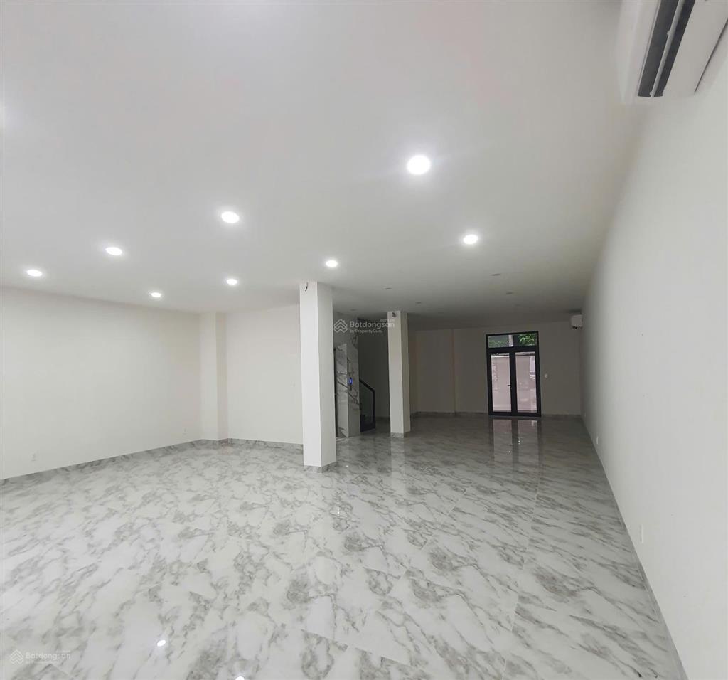 Thuê nhà 6 tầng 176m2 (8x22) hoàn thiện tm + ml  mt đường nxlp đối diện vinschools  vinhomes q9