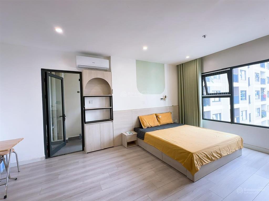 Chính chủ cần bán căn hộ studio 39m2 tại vinhomes ocean park 1  gia lâm  hà nội. giá 2,1 tỷ