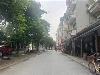 Bán gấp tòa nhà căn hộ cho thuê 2 tỷ/năm tại cầu diễn, bắc từ liêmmới đẹp 7 tầng, 120m2, giá 2x tỷ