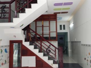 Cho thuê nhà gara quyền 2  3pn 4.5triệu/tháng