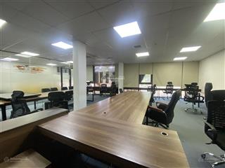 Cho thuê văn phòng 100  150m2 giá siêu rẻ, chỉ 200k/m2/tháng đường võ chí công, hoàng quốc việt