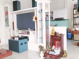 Bán nhà sổ hồng riêng 95 nhà 2 tầng đường 8!mét giá bán 5,3