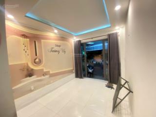 Chính chủ bán nhà ngay mt đường phường tăng nhơn phú b giá 1,5 tỷ thương lượng call 0909 550 ***