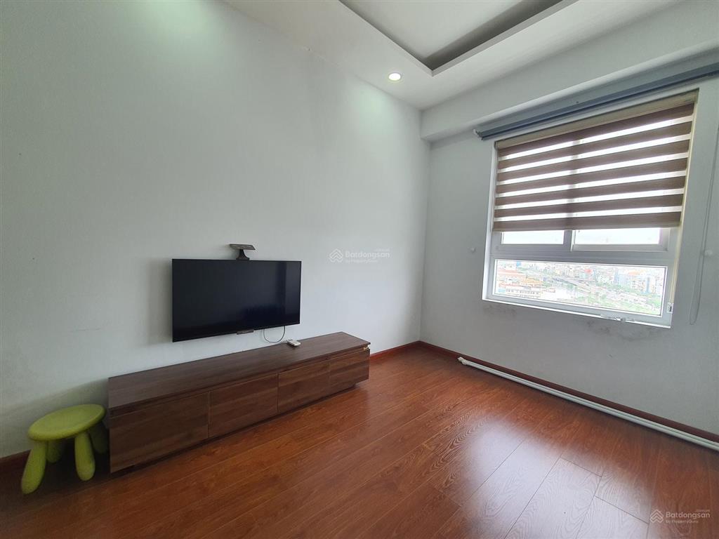 Cho thuê căn hộ 75m2 gần ngay nguyễn tri phương q.5, giá 10 triệu