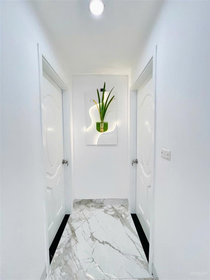 Bán chung cư khu ct7 ct8 dương nội, nhà full nội thất đóng mới,chỉ việc về ở  117m2  3 ngủ  2wc
