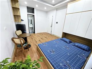 Bán toà nhà căn hộ dịch vụ 7 tầng thang máy 120m2, mt 9m trên phố đại linh sát lê quang đạo kéo dài