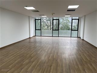 Cho thuê văn phòng 100m2 giá 13,5tr/th mặt phố thụy khuê