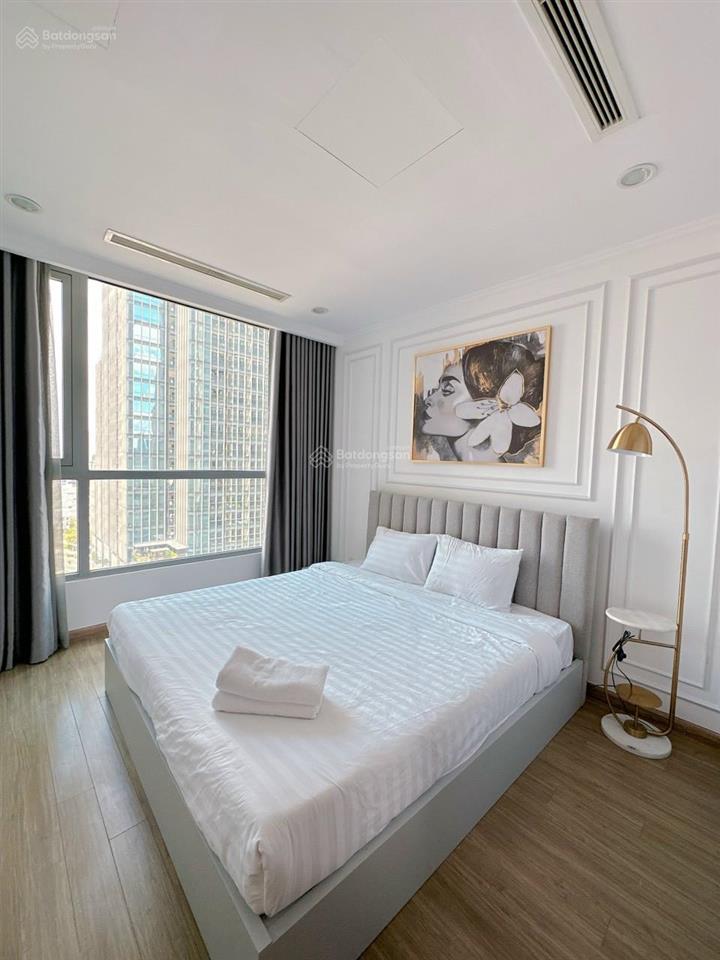 Cho thuê căn hộ the gold view 2pn 2wc nội thất tone sáng view sông giá chỉ 18tr/tháng