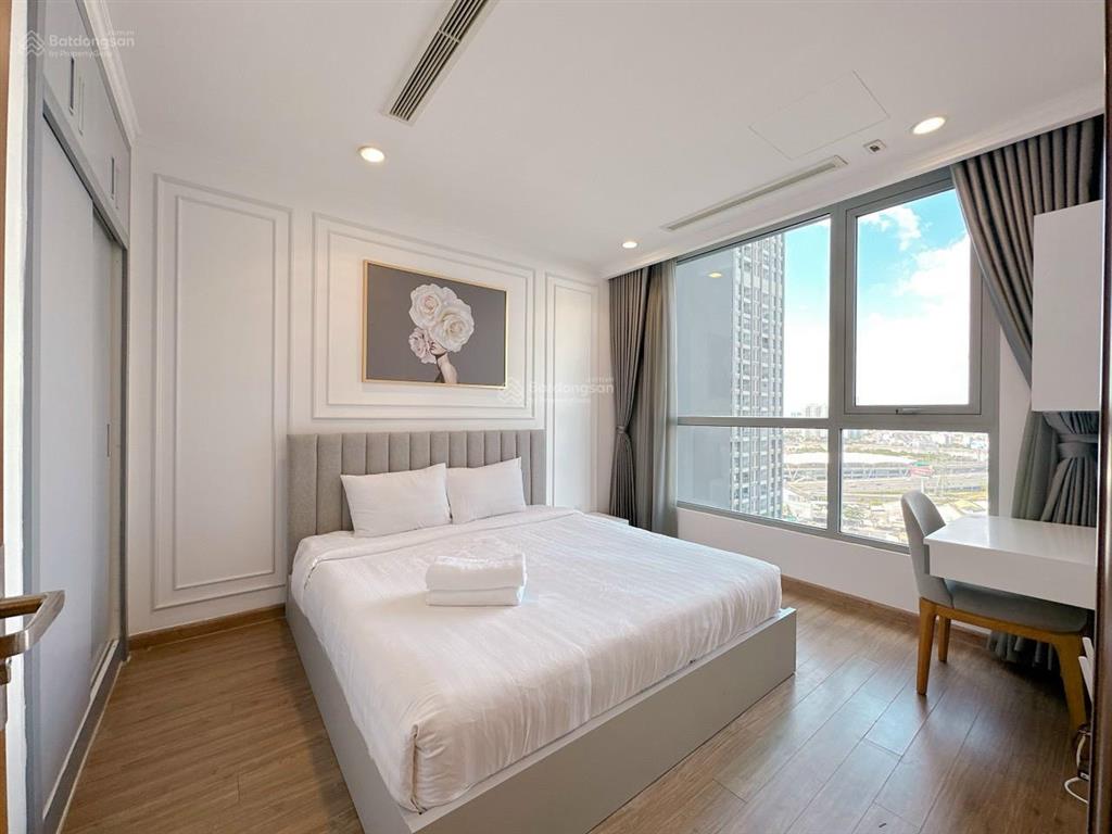 Cho thuê căn hộ the gold view 2pn 2wc nội thất tone sáng view sông giá chỉ 18tr/tháng