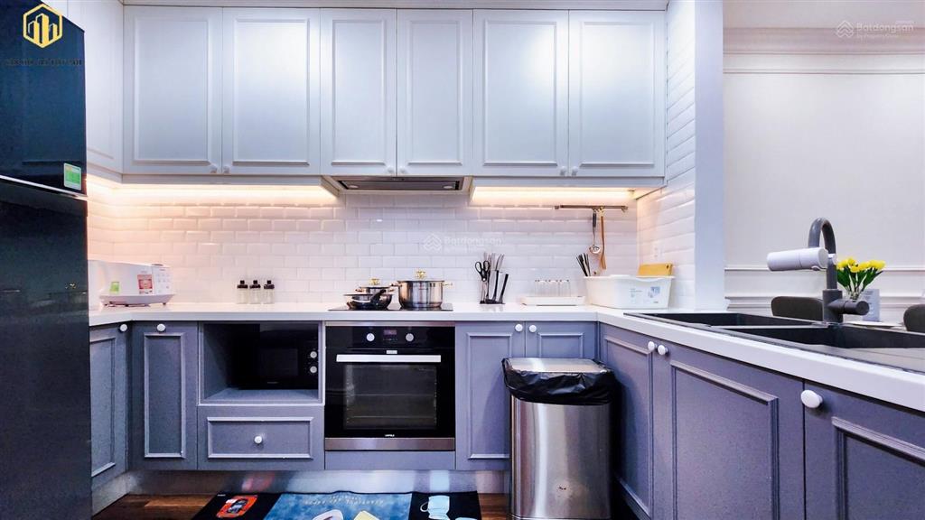 Cho thuê the gold view q4 với căn giá 2pn2wc 19tr