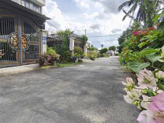 Chủ gửi bán lô đất 61m2 (4,1x15m) đường oto rộng 8m ngay ql13 gần cầu vượt bình phước giá 4,9tỷ