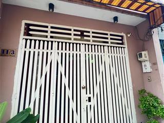 Bán nhà hẻm thông song hành sát ngay tân bình