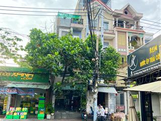 Bán nhà mặt tiền đông hưng thuận 02  vị trí siêu đẹp