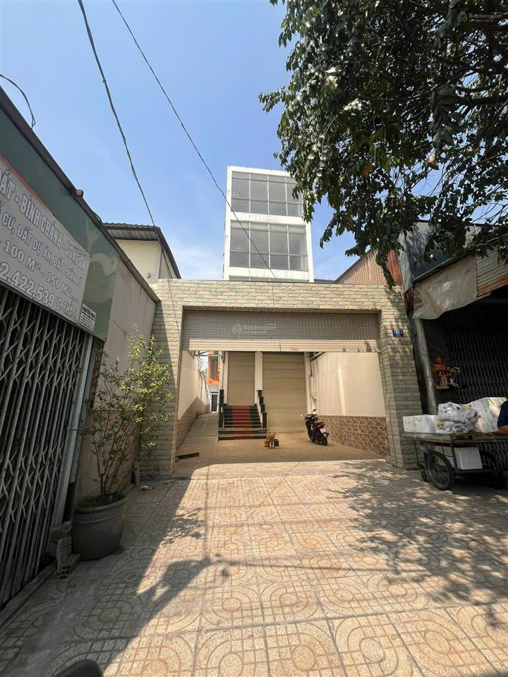 Số 1074, ql 50, phong phú, h bình chánh. dtxd 250 m2, dt sàn 700 m2, 1 trệt + 3 lầu + tầng hầm