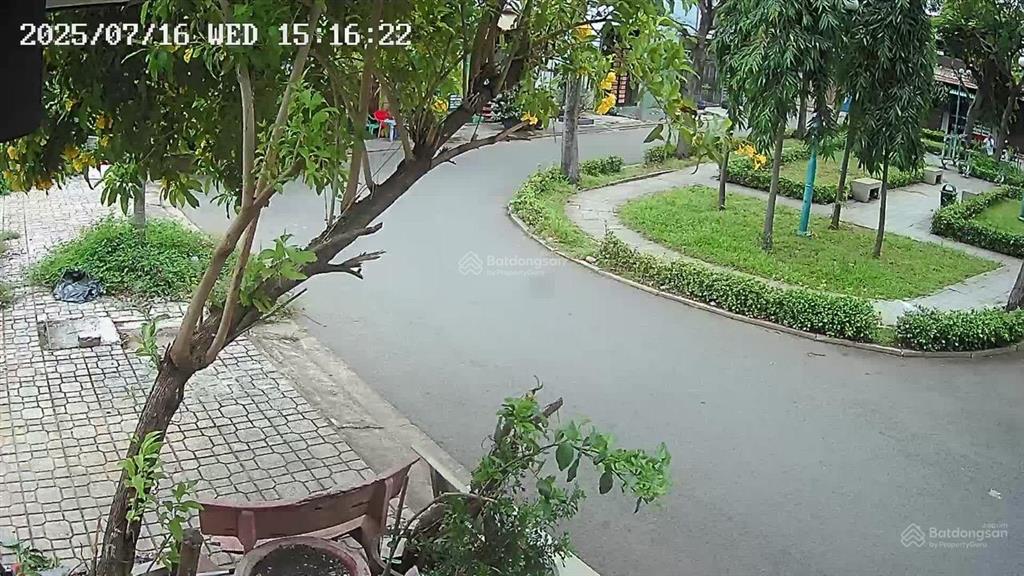 Cho thuê mặt bằng tầng trệt làm văn phòng đại diện nằm ở vị trí thuận lợi tại kênh tân hóa, hcm