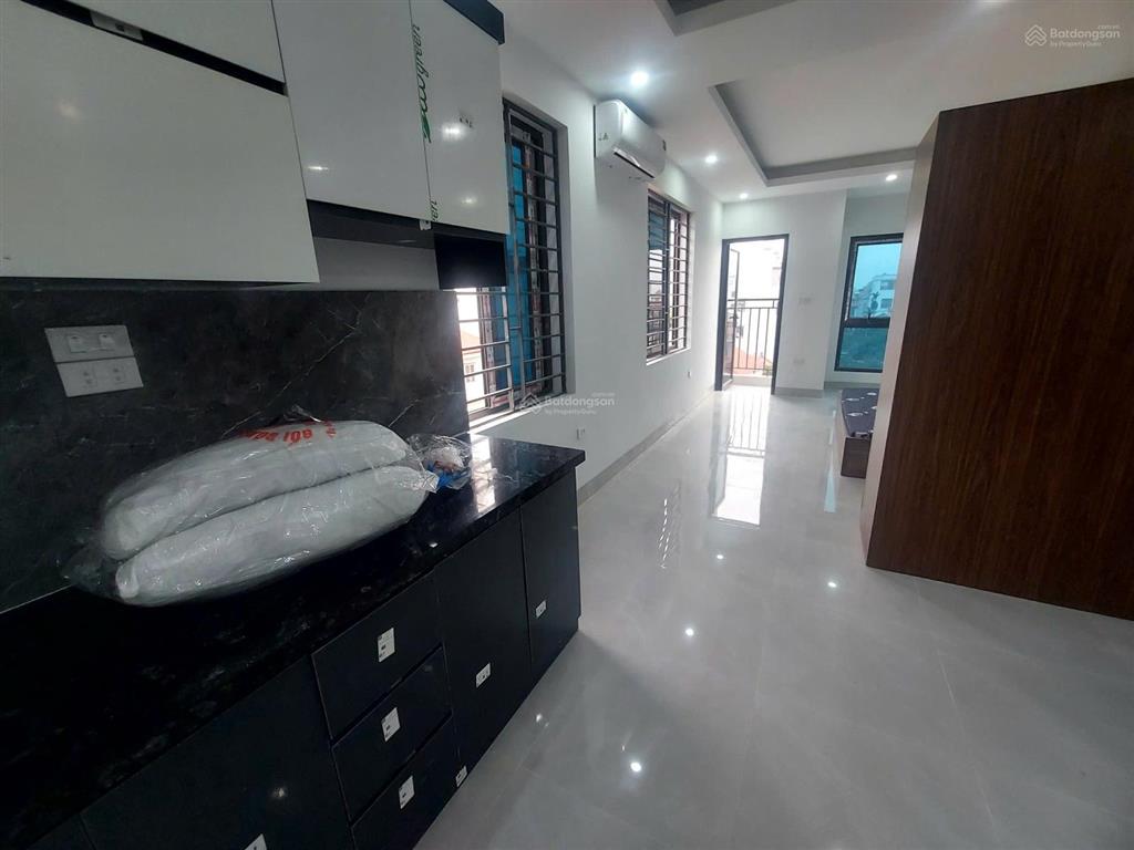 Chính chủ bán nhà thụy phương 54m x 6 tầng thang máy, dòng tiền 20tr lô góc ô tô fadill ngủ