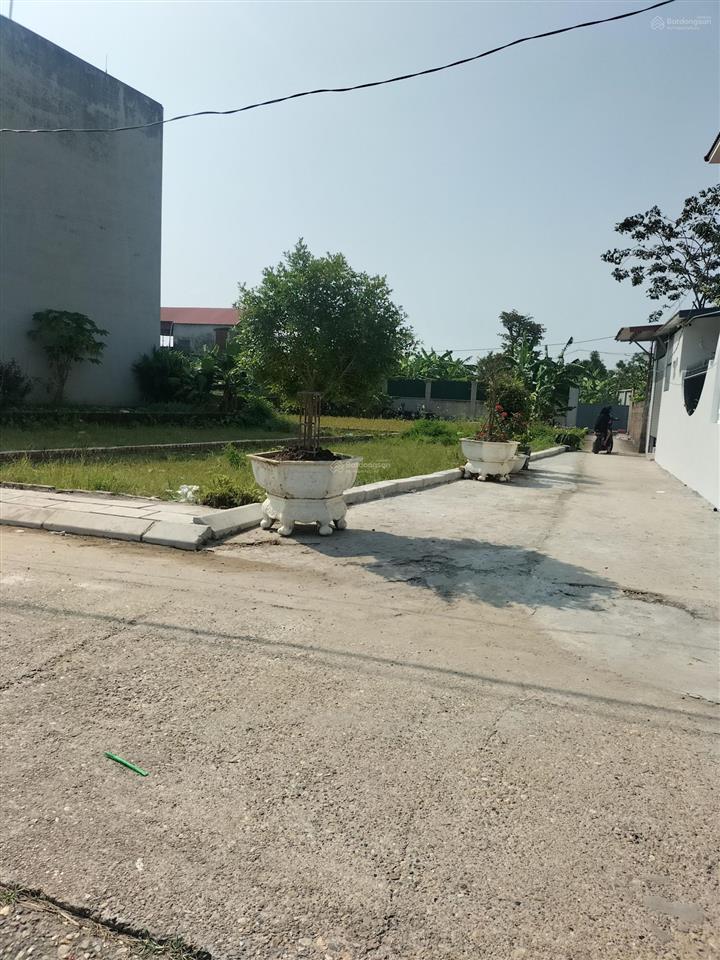 Bán đất lô góc trục kinh doanh 108m2 gần đường nội bài  đại lải