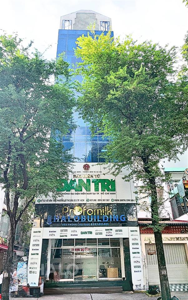 Cho thuê sàn 105m2 có ngăn 02 phòng kính, có pantry ngay võ văn tần, quận 3