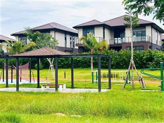 Biệt thự 300m2 trực tiếp cđt thanh toán tiến độ giá chỉ 10tỷ, 0933 068 *** mr.đạt