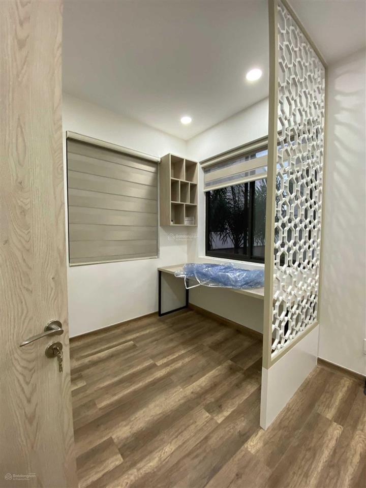 Cần tiền bán gấp nhà phố vườn full nội thất cao cấp. giá tốt nhất thị trường 4.6 tỷ,  0933 068 ***