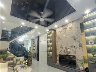 Bán nhà 3 tầng đẹp đường trưng nữ vương thông kiệt phan châu trinh, hải châu, đà nẵng, 0935 646 ***