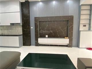 Nhà mới king kong  thanh xuân  6 tầng thang máy  giếng trời  gần phố  dt 40m  giá 8.2 tỷ