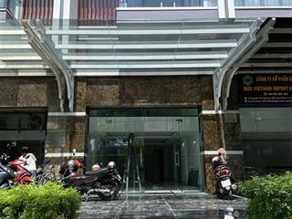 Nhà mặt tiền nguyễn thị nhung 5x20m, 2 tầng trống suốt, thang máy, máy lạnh, vị trí đẹp, giá 22tr