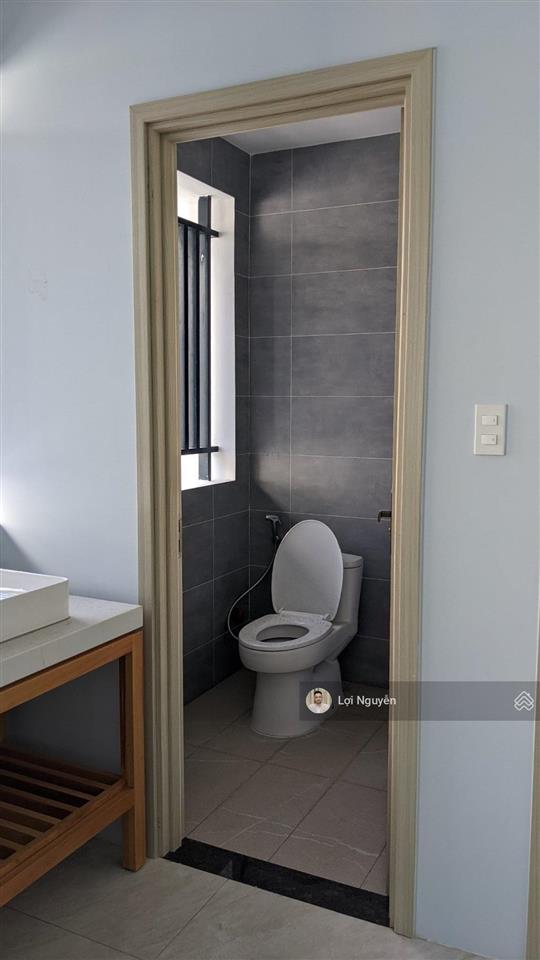 Bán nhà góc ngã tư đường 32 & đinh thị thi  vị trí vàng trung tâm kđt vạn phúc.