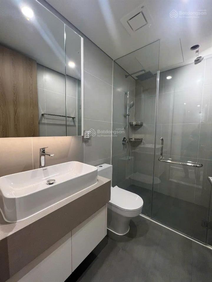 Giỏ hàng cho thuê 2pn đầy đủ nội thất.  0938 960 ***  hằng để đi xem nhà
