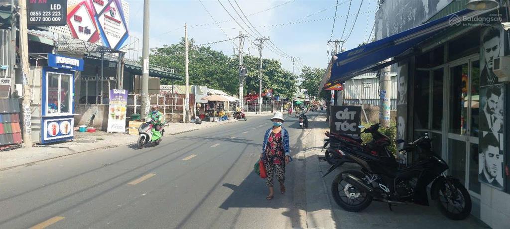 Bán mặt tiền đường vườn lài, 5x26m, nhà trệt đang cho thuê 15 tr/tháng  0988 504 ***