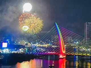 Chỉ có tại vinhomes golden river mới có view từ landmark 81 qua sông sài gòn về cầu bason, bitexco