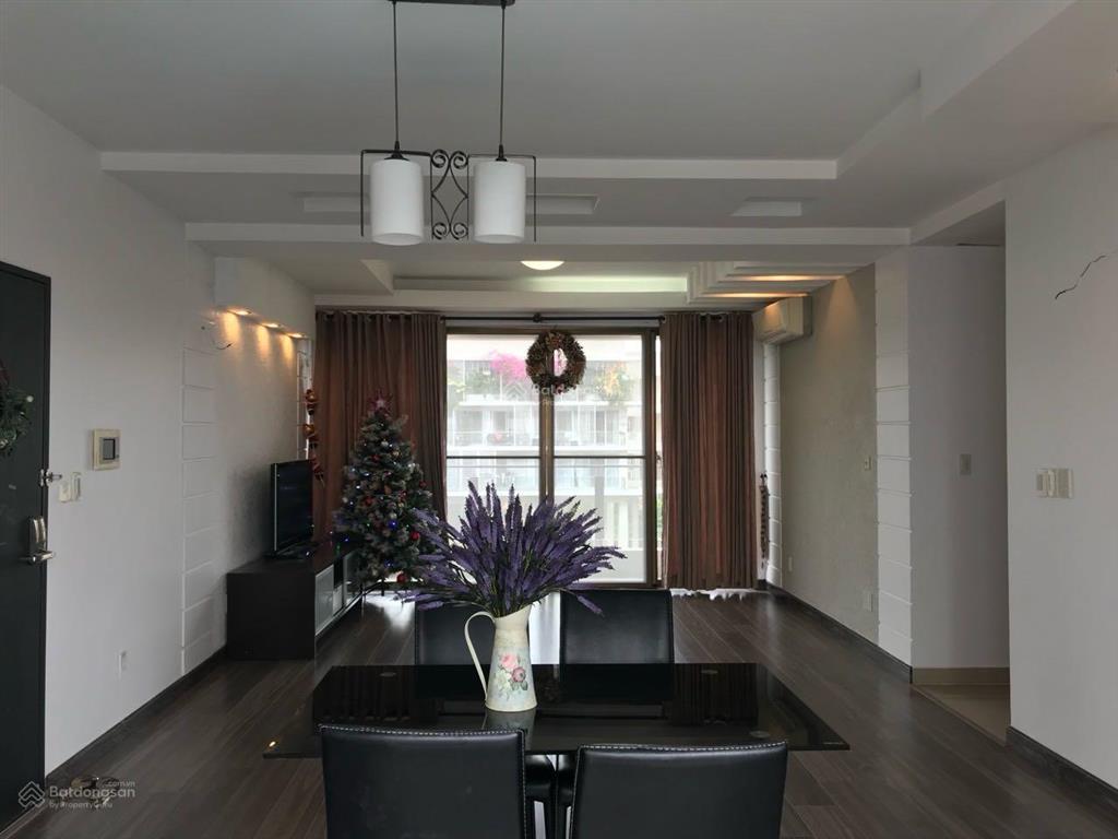 Chính chủ cần bán gấp căn hộ the panorama dt 121m2 giá tốt.  0919 331 ***